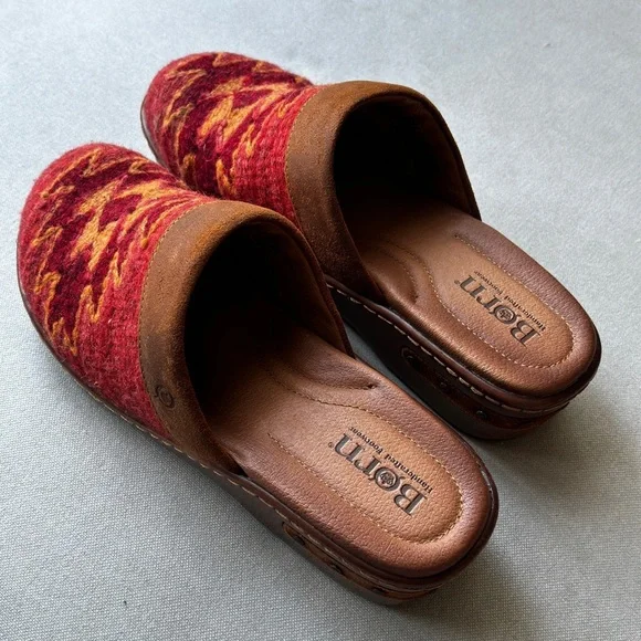 Born Bandy Clogs - Southwest Handwoven Blanket Red - Womens Size 7/38 - Picture 2 of 10